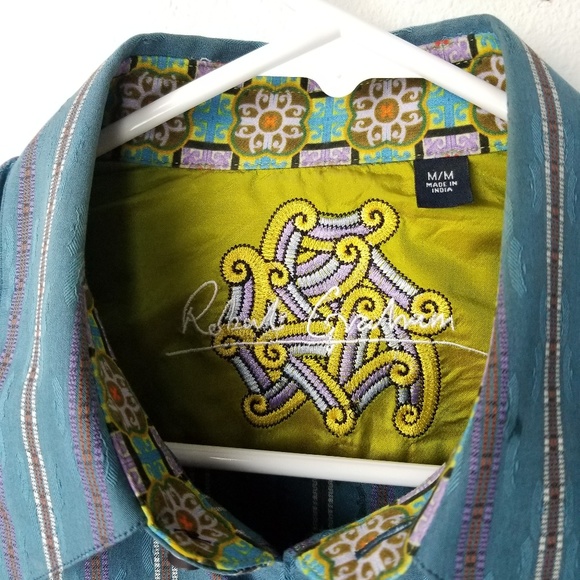 Robert Graham Button Up Patterned Cuff - Picture 3 of 4